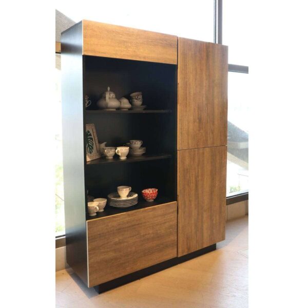 Gravil Crockery Unit